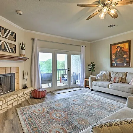 Modern Lakeside Golf Course Retreat With Deck!